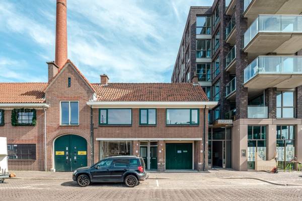Winkelruimte Dr. Lelykade 192 Den Haag