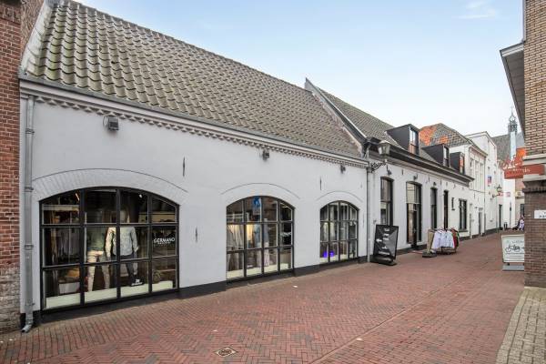 Winkelruimte Academiestraat 8 Harderwijk