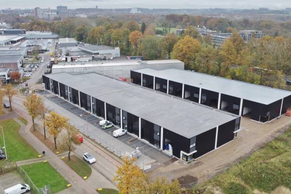 Bedrijfsruimte In de Cramer 37-BU 30 Heerlen