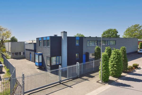Bedrijfsruimte Robijnstraat 30 Hengelo (OV)