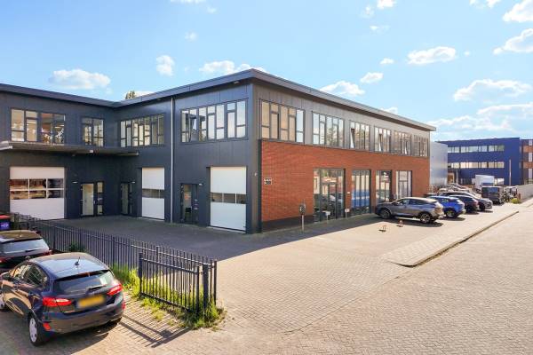 Bedrijfsruimte Pieter Lieftinckweg 3-B 1 Zaandam
