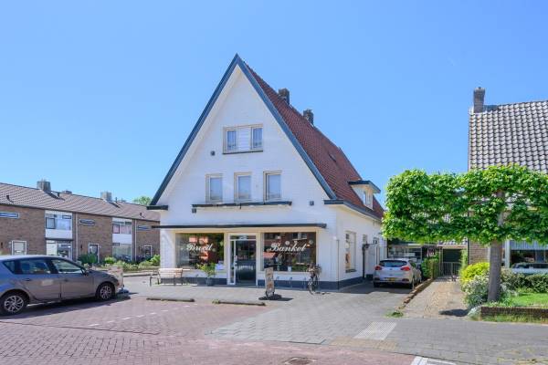 Bedrijfsruimte van Hogendorpstraat 13 Dieren