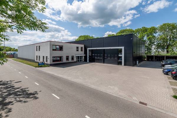 Bedrijfsruimte Ambachtstraat 4-A Meerkerk