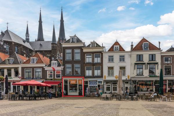 Winkelruimte Markt 73 Delft
