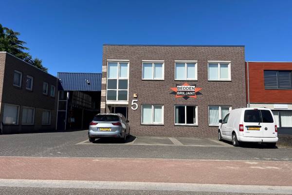 Bedrijfsruimte Molenakkers 5-A Asten
