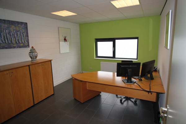 Kantoorruimte Middelweg 17 Nieuwkuijk