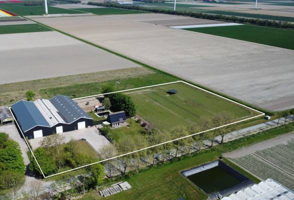 Agrarisch bedrijf Oostermiddenmeerweg 21 Wieringerwerf