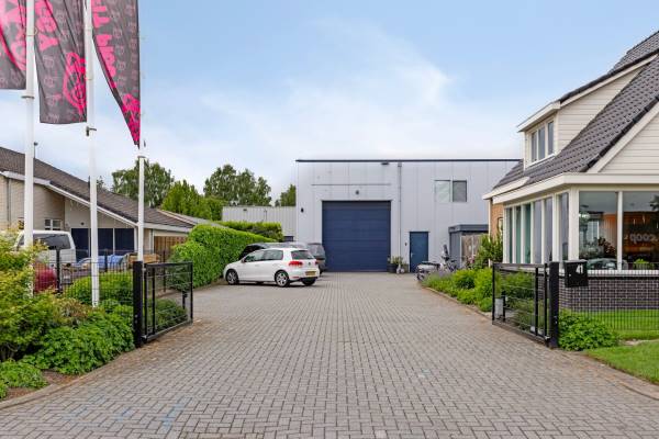 Bedrijfsruimte Bloemakkers 41 Gieten