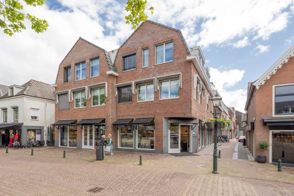 Winkelruimte Kerkstraat 60 Bunschoten-Spakenburg