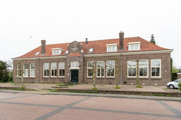 Kantoorruimte Stationsweg 66 Gorredijk