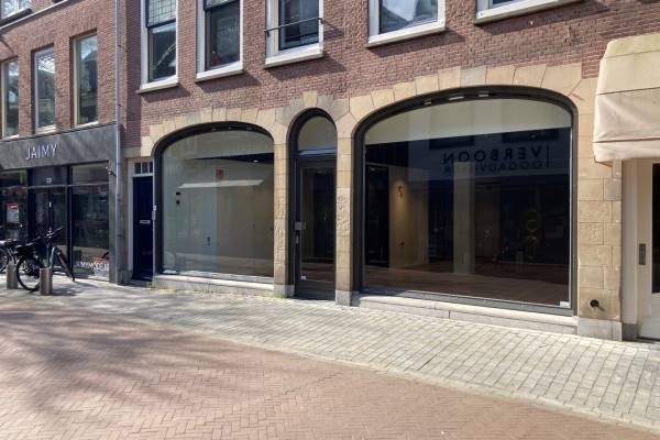 Winkelruimte Voorstraat 30 Woerden