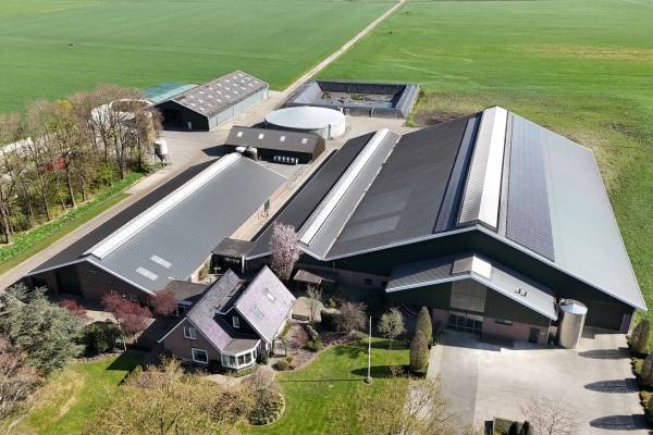 Agrarisch bedrijf Zwiggelterweg 4 Elp