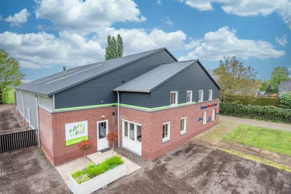 Bedrijfsruimte Zeelandsedijk 16 Elsendorp