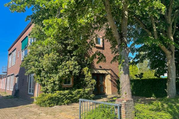 Maatschappelijk vastgoed Houtstraat 48 Echt