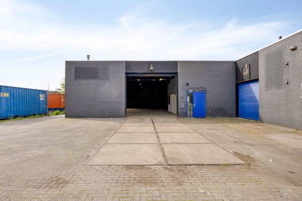 Bedrijfsruimte Albert Cuyplaan 2-b Haaksbergen