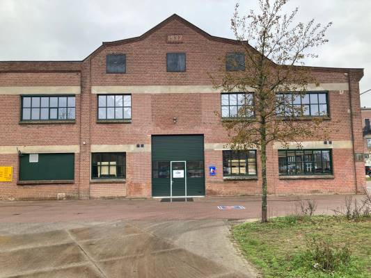 Bedrijfsruimte F. Hazemeijerstraat 600 Hengelo (OV)