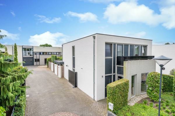 Bedrijfsruimte Kastmolen 24-A Helmond