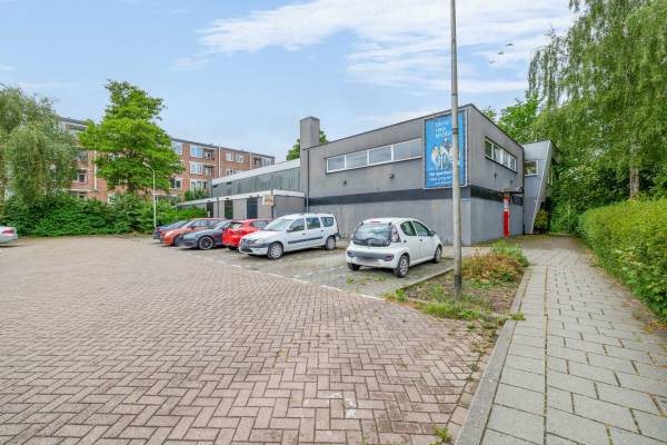 Maatschappelijk vastgoed Anna van Burenstraat 6 Waddinxveen