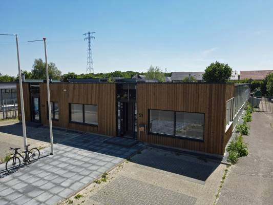 Bedrijfsruimte Tussendiepen 51 Drachten