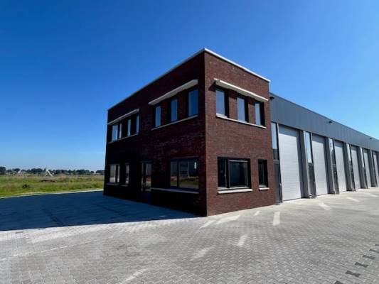 Bedrijfsruimte Twentelaan 11 Vroomshoop