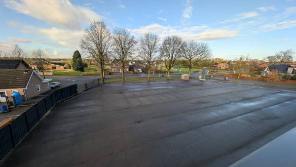 Verhard buitenterrein Baarleseweg 67 Alphen (NB)