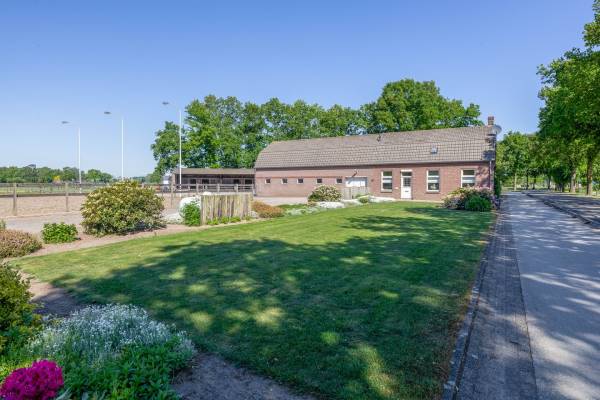 Agrarisch bedrijf Overloonseweg 95 Venray