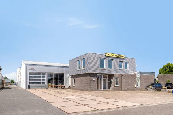 Bedrijfsruimte Nijverheidsstraat 8 's-Heer Arendskerke