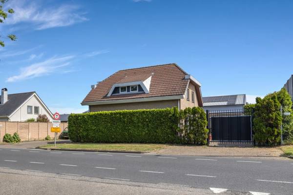 Bedrijfsruimte Darwinweg 2 Hellevoetsluis