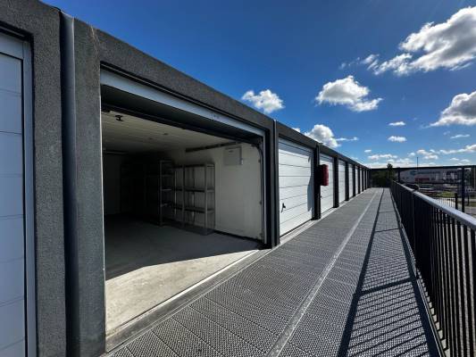Bedrijfsruimte Polderweg 14- 55 Purmerend