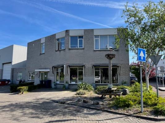 Bedrijfsruimte Nijverheidstraat 8 Naaldwijk