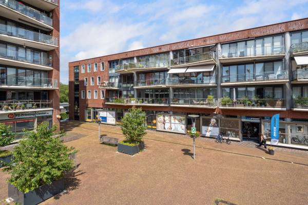 Kantoorruimte Rijkeeplein 16- 17 Hoogvliet Rotterdam