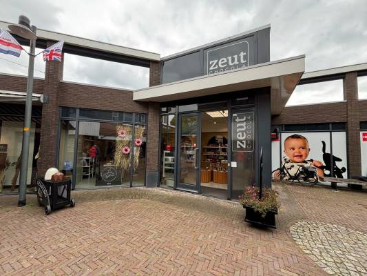 Winkelruimte Nieuwe Markt 13 Borne