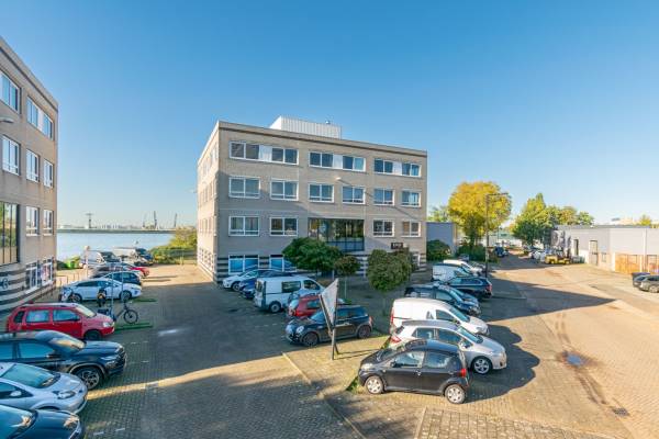 Kantoorruimte Stoomloggerweg 6-B Vlaardingen