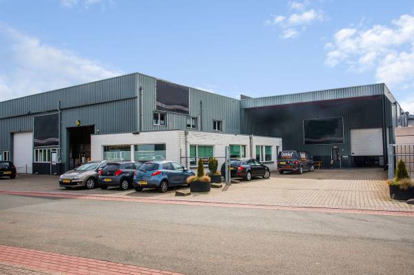 Bedrijfsruimte Ambachtstraat 3- 5 Borne