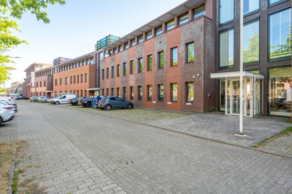 Kantoorruimte De Bouw 107 Houten