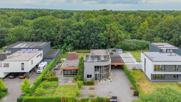 Kantoorruimte Waanderweg 156 Emmen