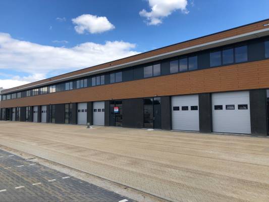 Bedrijfsruimte Goirkekanaaldijk 211- 17 Tilburg