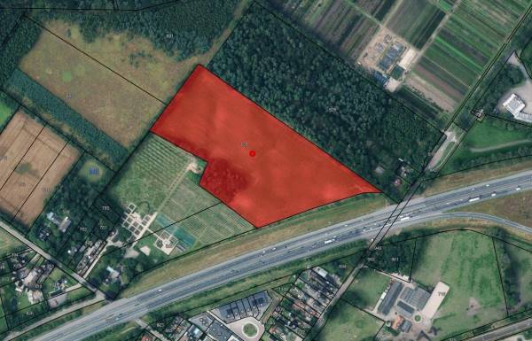 Agrarische grond Wolweg Stroe