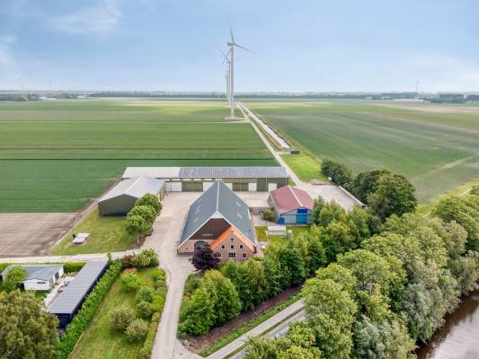 Agrarisch bedrijf Medemblikkerweg 27 Wieringerwerf