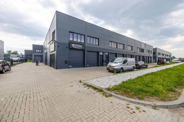 Bedrijfsruimte Kieler Bocht 1- 7 Groningen