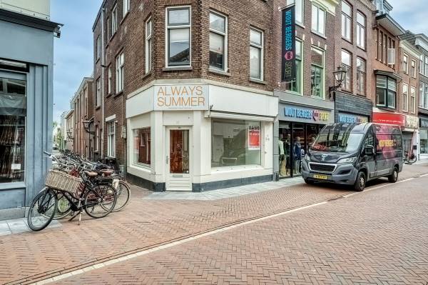 Winkelruimte Haarlemmerstraat 210 Leiden