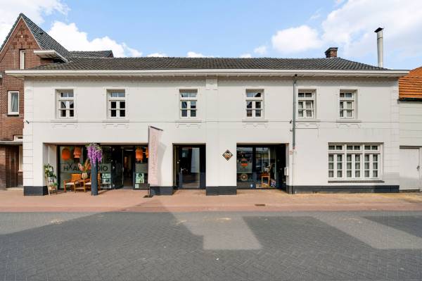 Winkelruimte Stationsstraat 2-a Heythuysen