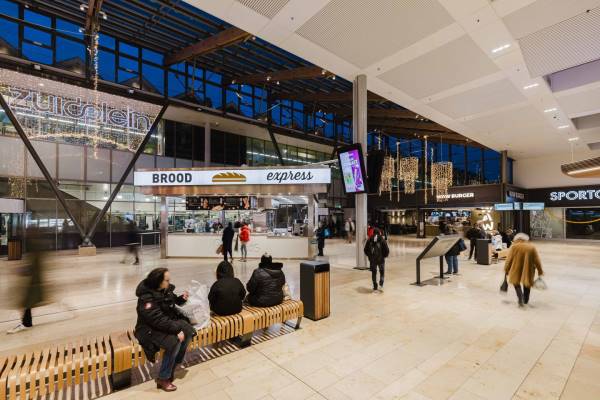 Winkelruimte Zuidplein Hoog 797 Rotterdam