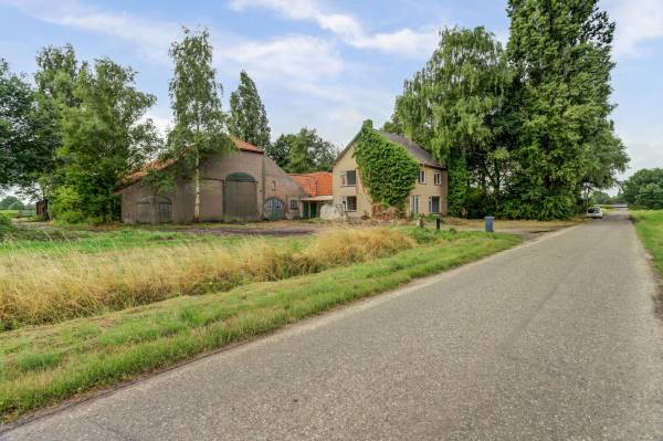 Agrarisch bedrijf Hondseind 2 Ulicoten