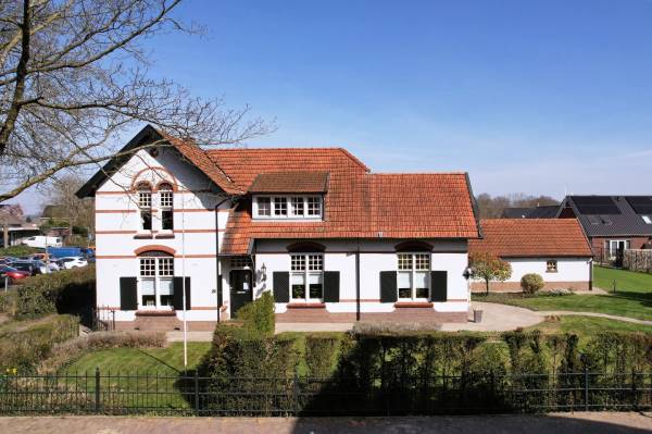 Kantoorruimte Dorpstraat 2-b Groessen