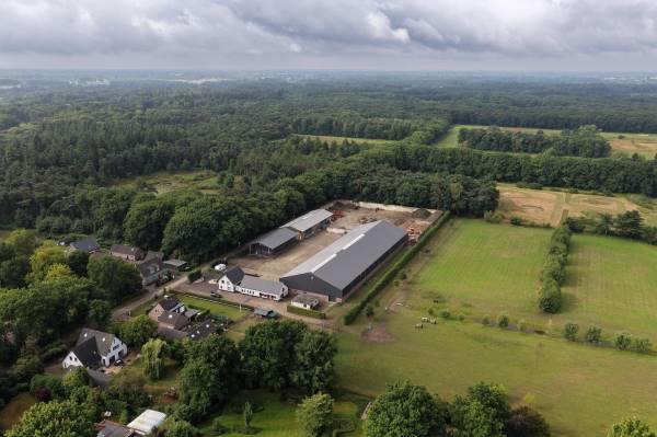 Bedrijfsruimte Mgr.Hermuslaan 70 Sint-Michielsgestel