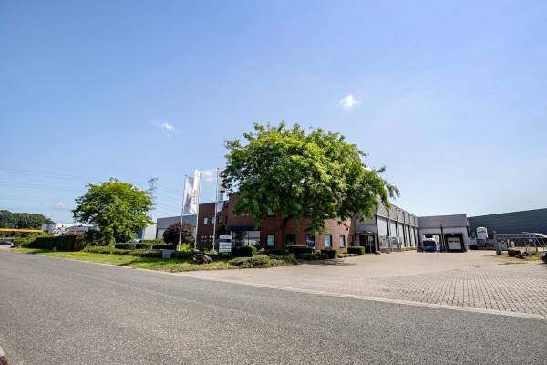 Bedrijfsruimte IJzersteden 7 Enschede