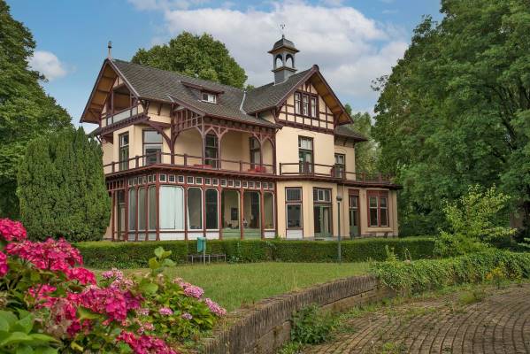 Kantoorruimte M.A. de Ruyterstraat 1 Hengelo (OV)