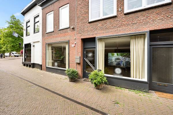 Winkelruimte Nieuwstraat 26-ZW Maassluis
