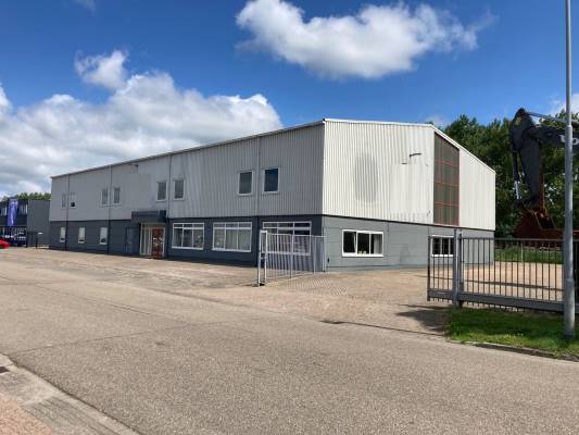 Bedrijfsruimte Molenwerf 15 Uitgeest